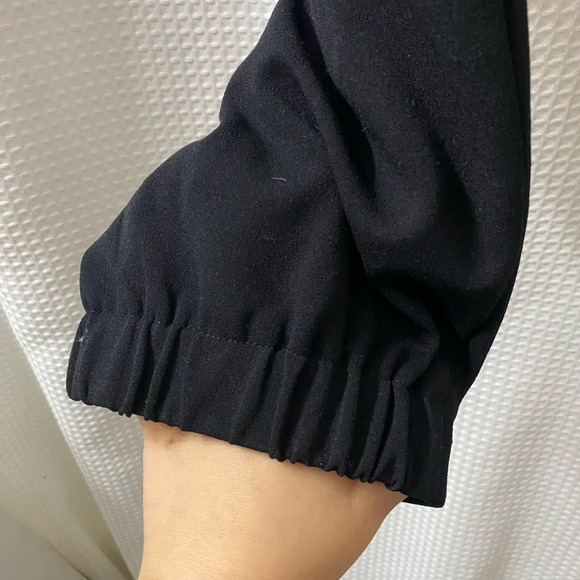 LOFT Petite Pull On Skim Ankle Pants - Picture 4 of 9